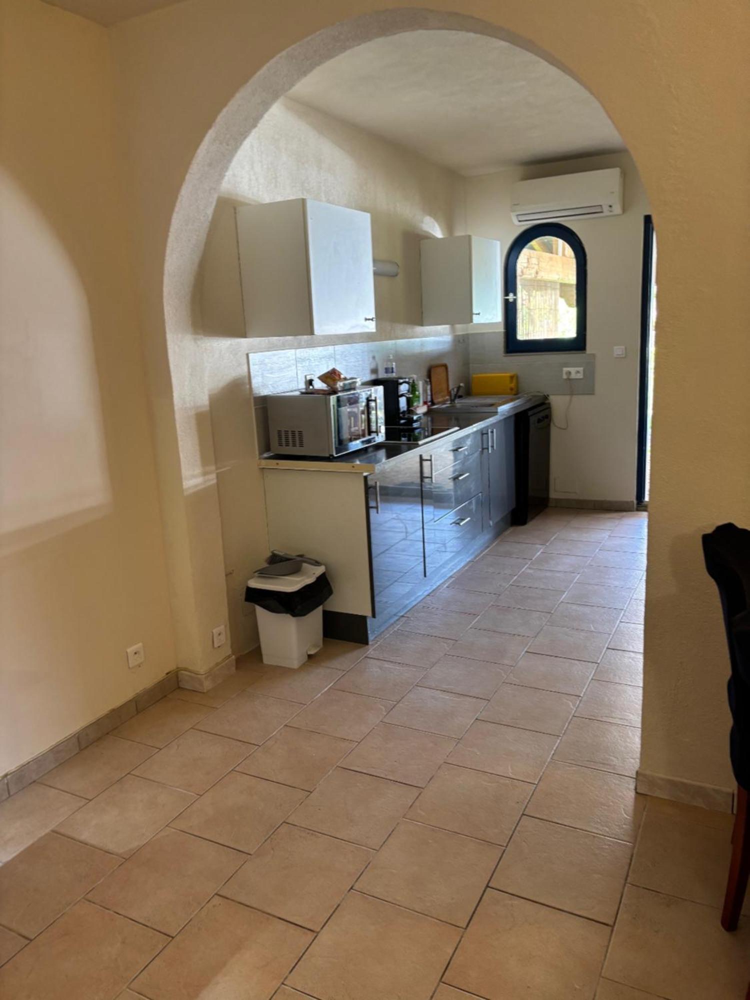קבלייר-סור-מר Bon Porto Appartement מראה חיצוני תמונה